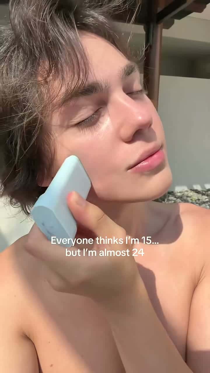 Anton for TOCOBO Cotton Soft Sun Stick